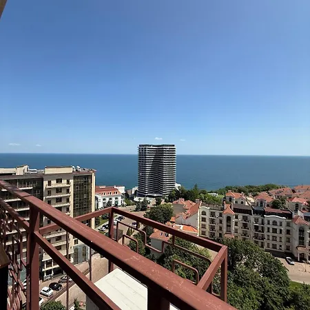 アパート морской вид в наших апартаментах с каждого окна!
